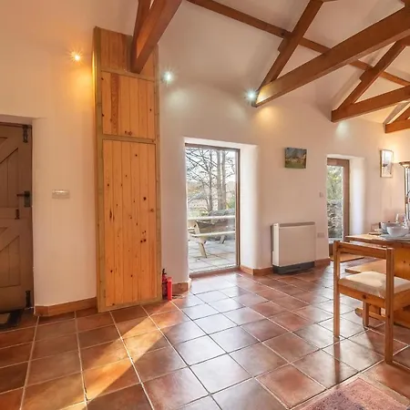 Holiday home Church Close